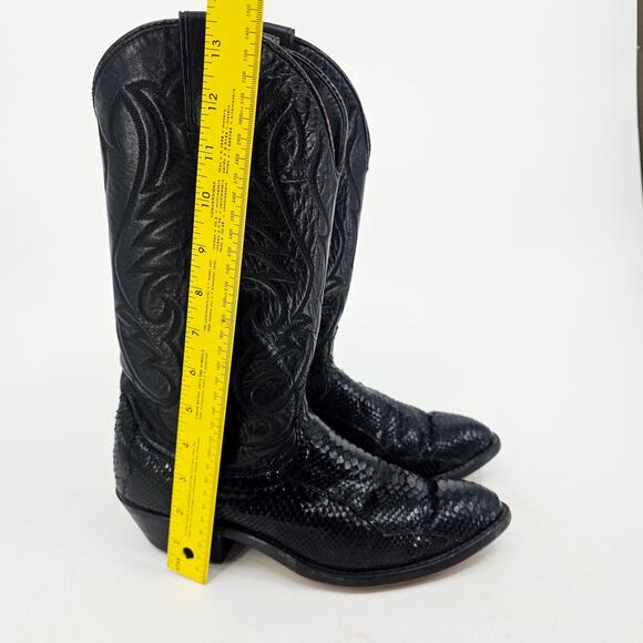 Vintage Laredo Black 13\